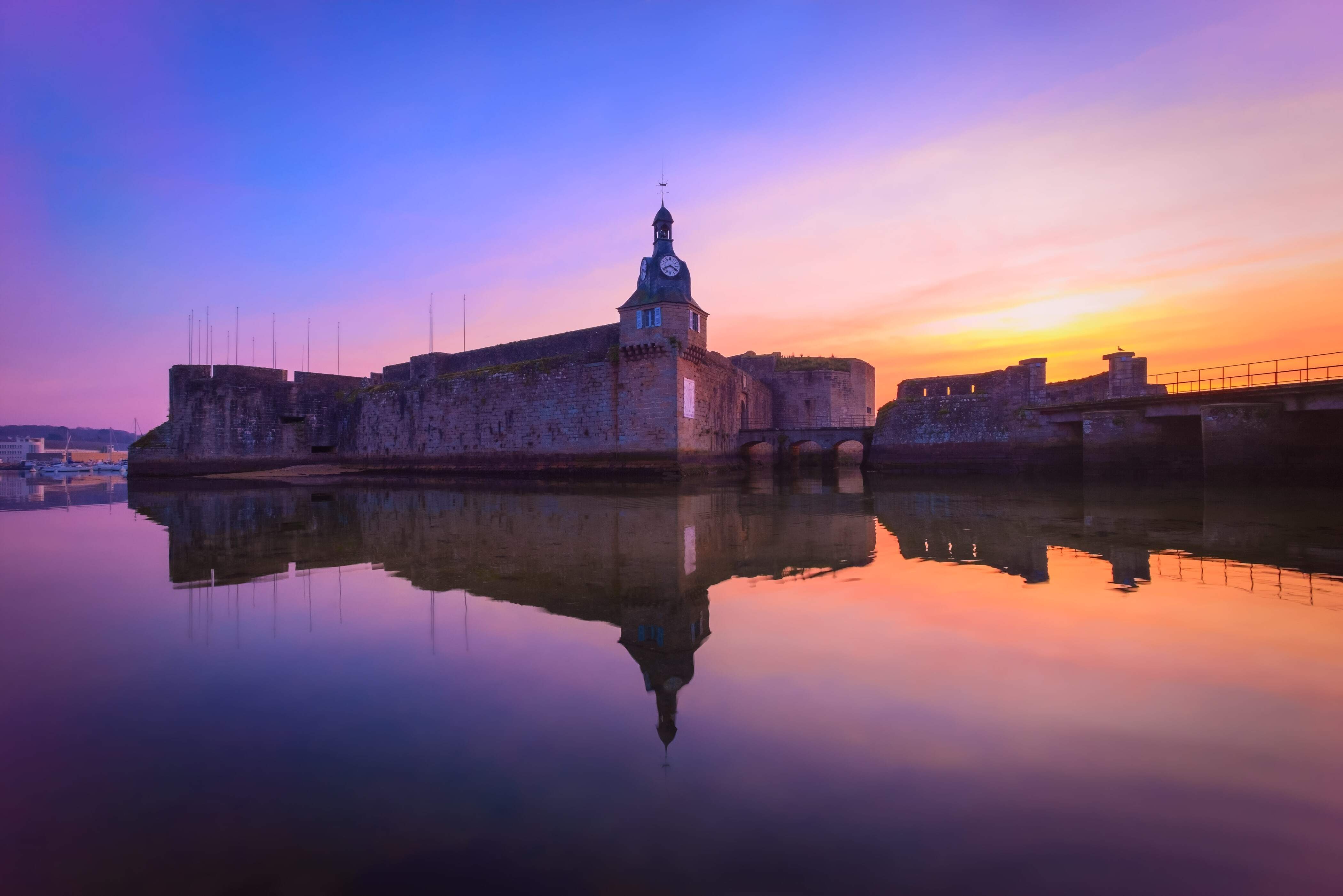 Concarneau at sunrise, France-min